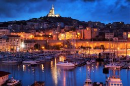 Location de bateau à Marseille - Découverte de la ville et balade en mer - Photo 1